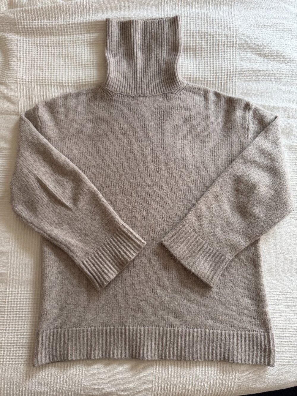 h&m wool blend oversized turtleneck sweater tan beige extra small xs